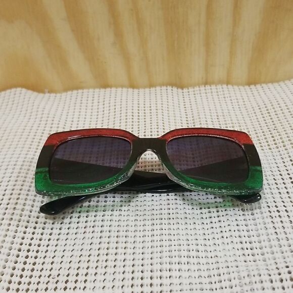 High Fashion Wide Frame Patchwork Sunglasses Women. - Picture 8 of 9